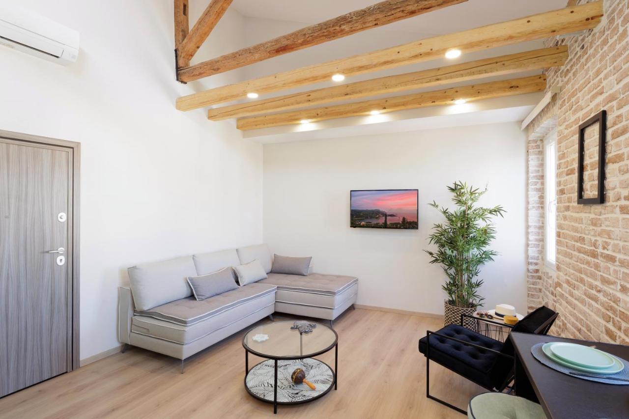Vailato Loft Suites Korfu Dış mekan fotoğraf